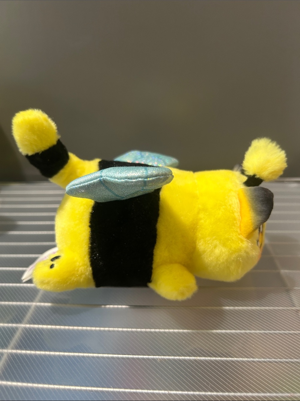 Aphmau Bee Mama Bee and Baby Bee set - Picture 11 of 14